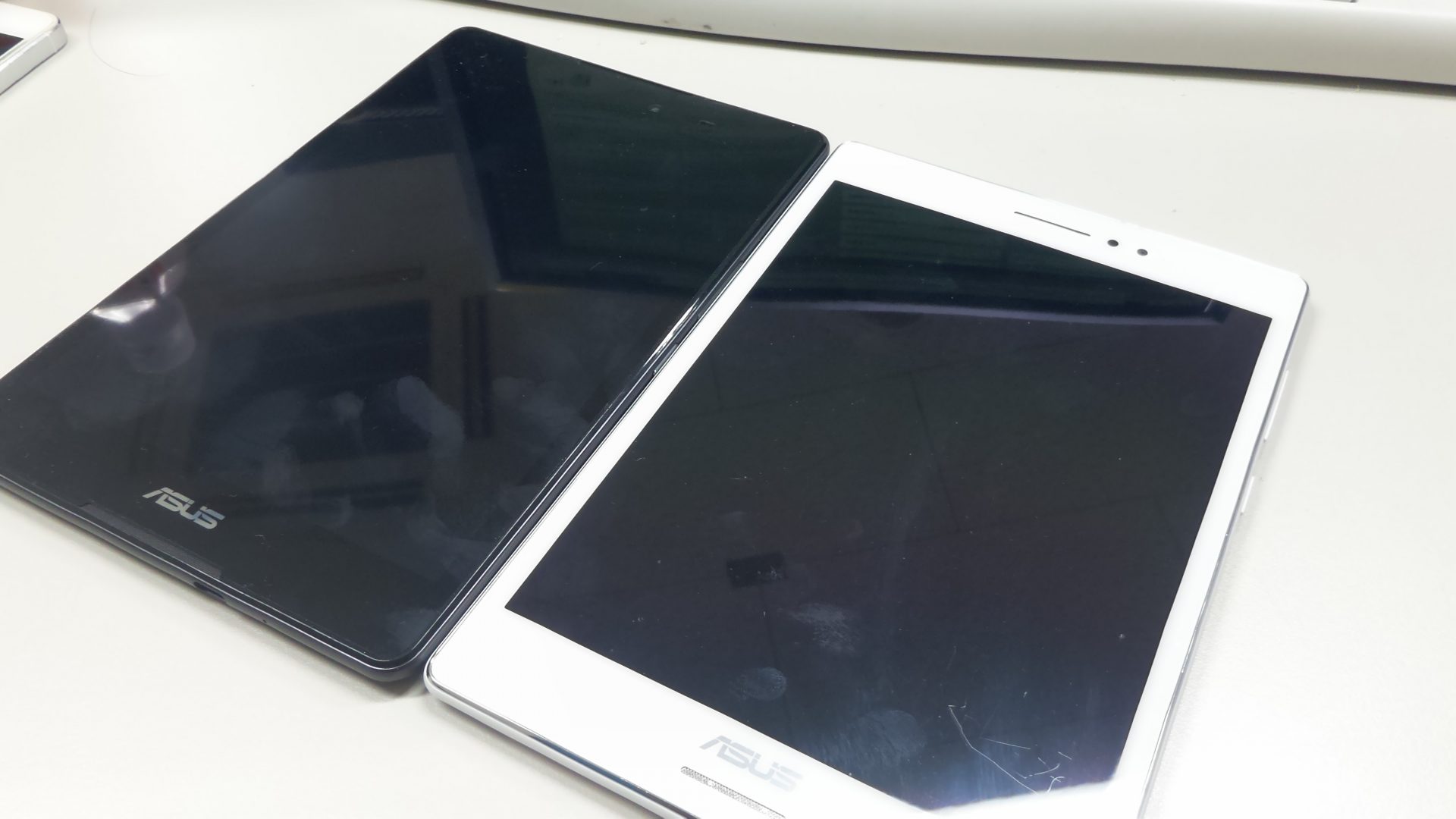 ZenPad 3 8.0とZenPad S8.0