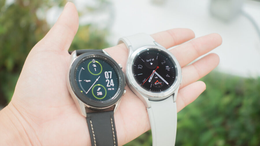 左：Galaxy Watch3 右：Galaxy Watch4 Classic