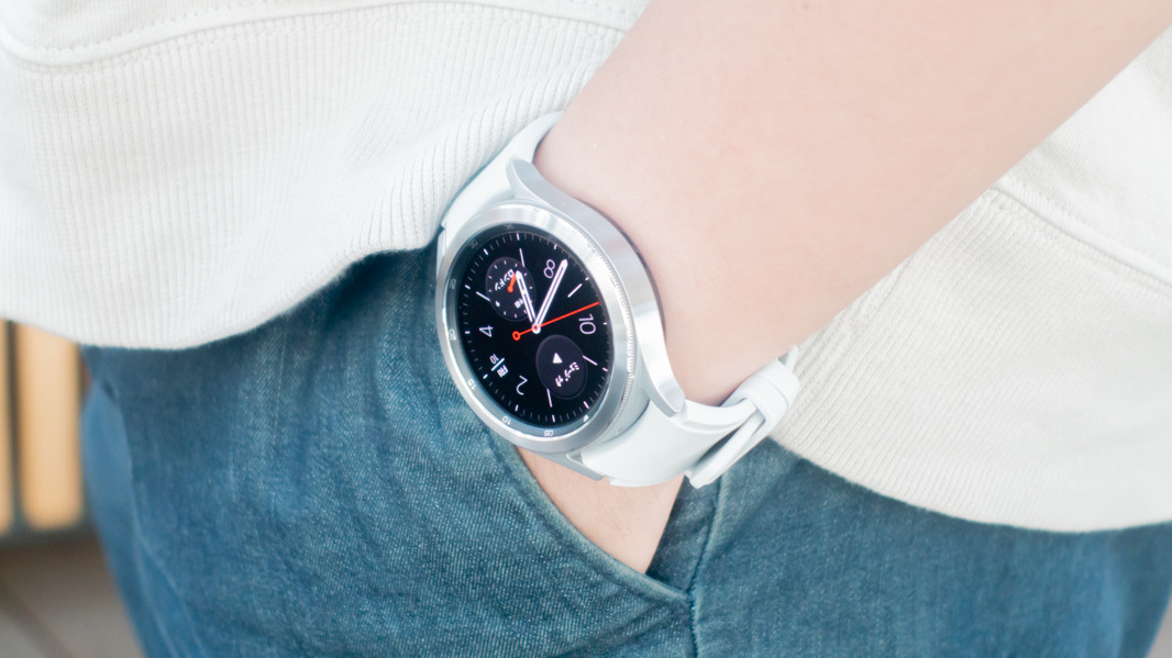 Galaxy Watch 4 Classic 42mm スマートウォッチ - 時計