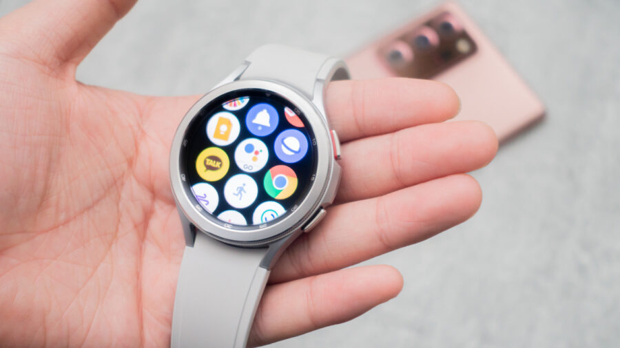 Galaxy Watch4のアプリ一覧に表示されるGoogleアシスタント