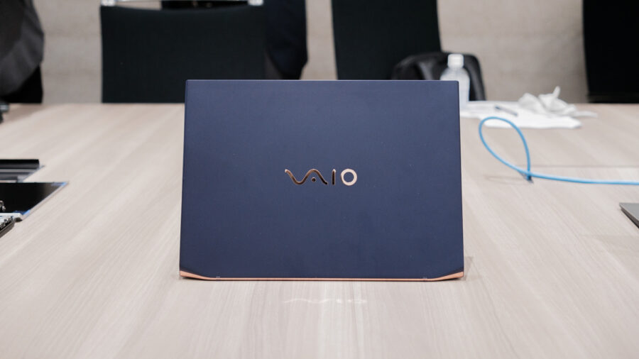 VAIO SX14-Rの勝色